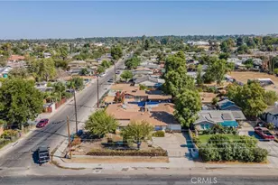701 Normandy, Bakersfield, CA 93306 - Photo 69