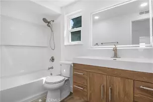 2122 W Chalet, Anaheim, CA 92804 - Photo 9