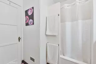 3730 Rose Ave, Long Beach, CA 90807 - Photo 9