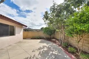 10702 Andy, Cerritos, CA 90703 - Photo 17