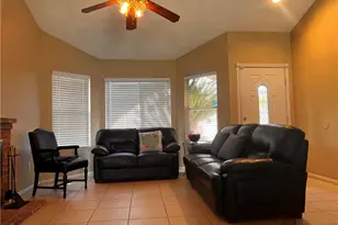 1825 Gable View St, Palmdale, CA 93550 - Photo 3