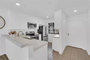 247 Pineview, Irvine, CA 92620 - Photo 15