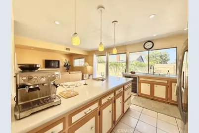 10843 Andy, Cerritos, CA 90703 - Photo 19