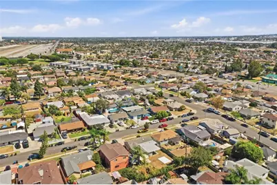 725 S Taper, Compton, CA 90220 - Photo 35