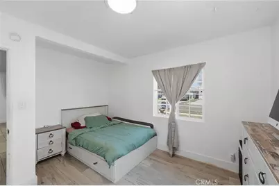 725 S Taper, Compton, CA 90220 - Photo 11