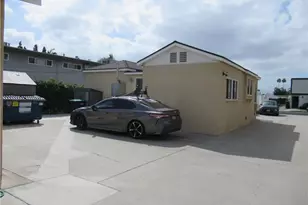 9857 Belmont, Bellflower, CA 90706 - Photo 9