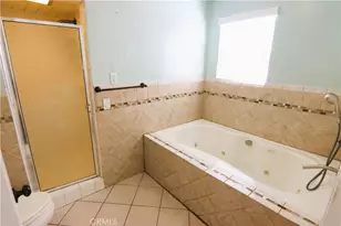 10332 Dolan Ave, Downey, CA 90241 - Photo 13