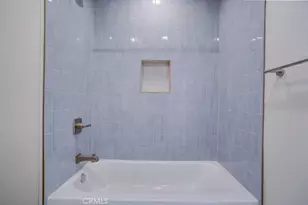 1417 W 84th, Los Angeles, CA 90047 - Photo 19