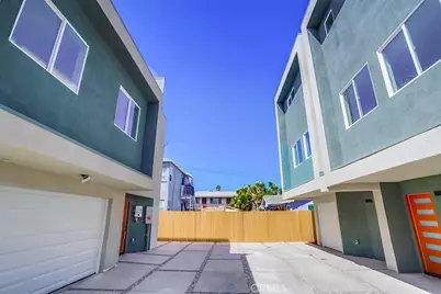1417 W 84th, Los Angeles, CA 90047 - Photo 25