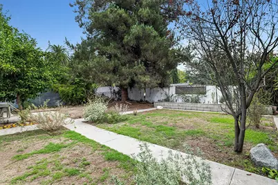 4950 Aldama, Los Angeles, CA 90042 - Photo 33