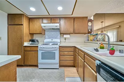 11900 Los Alisos Circle, Norwalk, CA 90650 - Photo 9