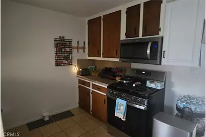 18517 Elaine, Artesia, CA 90701 - Photo 9