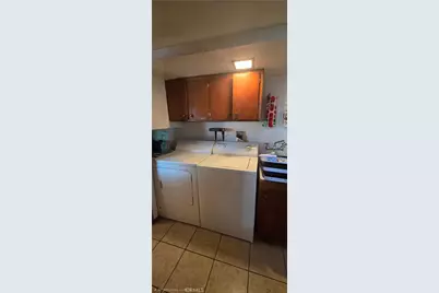 18501 Elaine, Artesia, CA 90701 - Photo 17