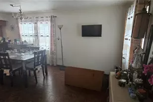 18501 Elaine, Artesia, CA 90701 - Photo 5