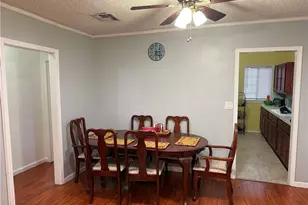 611 W 65th, Los Angeles, CA 90044 - Photo 11