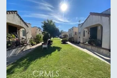 1173 W 39th Place, Los Angeles, CA 90037 - Photo 5