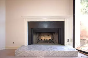 9906 Owensmouth, Chatsworth, CA 91311 - Photo 9