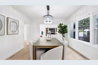 2747 E Ocean Boulevard, Long Beach, CA 90803 - Photo 25