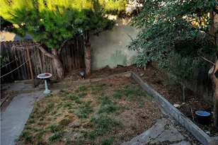 6812 S Van Ness, Los Angeles, CA 90047 - Photo 27