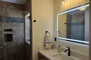 1339 N Kenwood, Burbank, CA 91505 - Photo 5