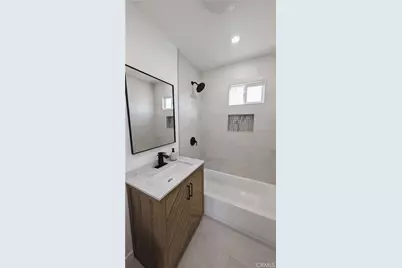1334 School, Compton, CA 90220 - Photo 17