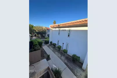 2521 W Sunflower Avenue #H11, Santa Ana, CA 92704 - Photo 27