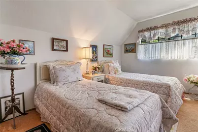 329 Grass Valley Road, Lake Arrowhead, CA 92352 - Photo 17
