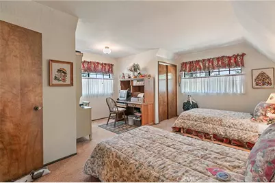 329 Grass Valley Road, Lake Arrowhead, CA 92352 - Photo 15