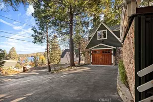 226 Holiday Dr, Lake Arrowhead, CA 92352 - Photo 7