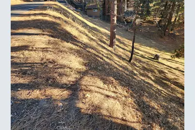 30696 Ferndale Drive, Running Springs, CA 92382 - Photo 15