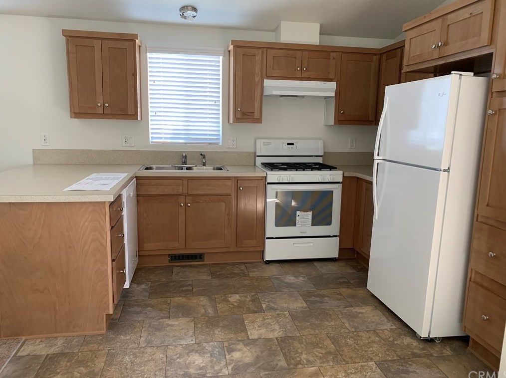 44725 State Highway 74, Hemet CA  92544-5593 exterior