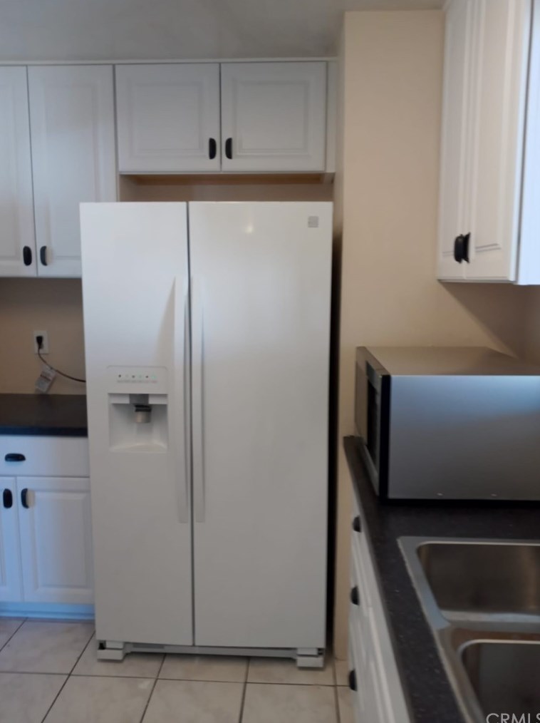 1725 Forane St, Barstow CA  92311-5611 exterior