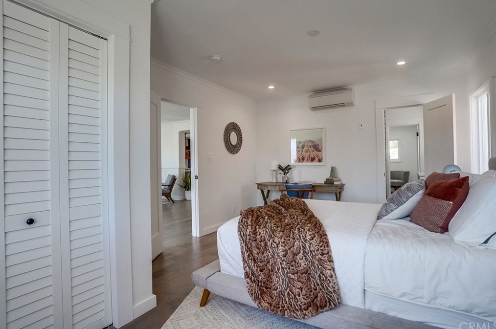 1441 52nd St, Los Angeles CA  90011-4903 exterior