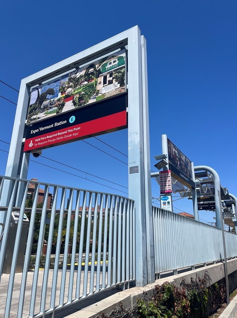 1441 52nd St, Los Angeles CA  90011-4903 exterior