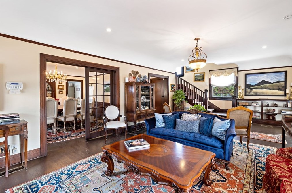 2754 Kenwood Ave, Los Angeles CA  90007-2106 exterior