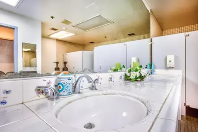 17002 Prairie Avenue, Torrance, CA 90504 - Photo 7