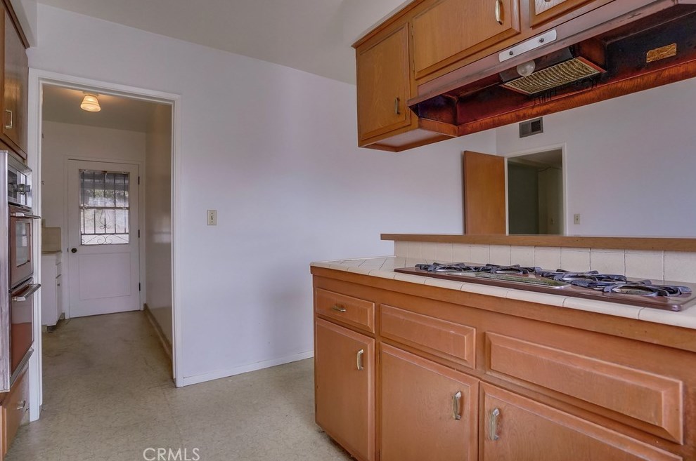 4825 Klamath St, Los Angeles CA  90032-3232 exterior