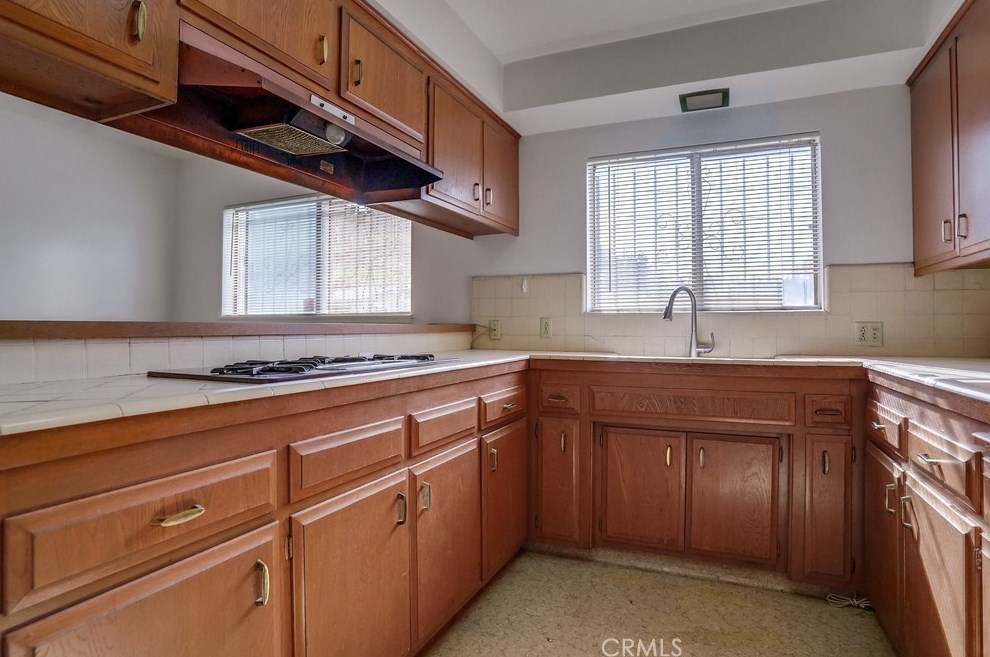4825 Klamath St, Los Angeles CA  90032-3232 exterior