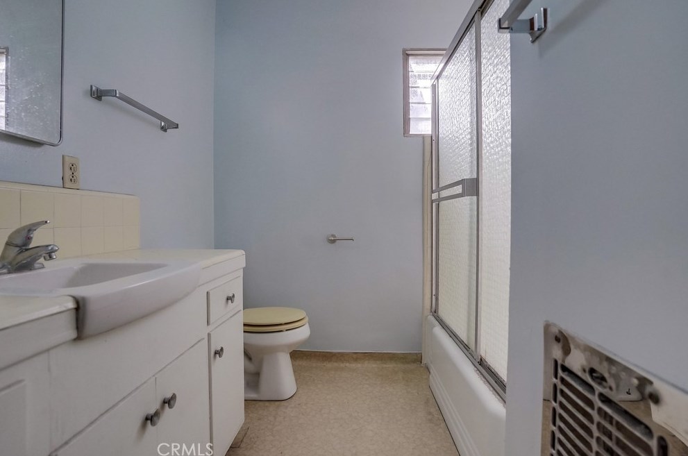 4825 Klamath St, Los Angeles CA  90032-3232 exterior