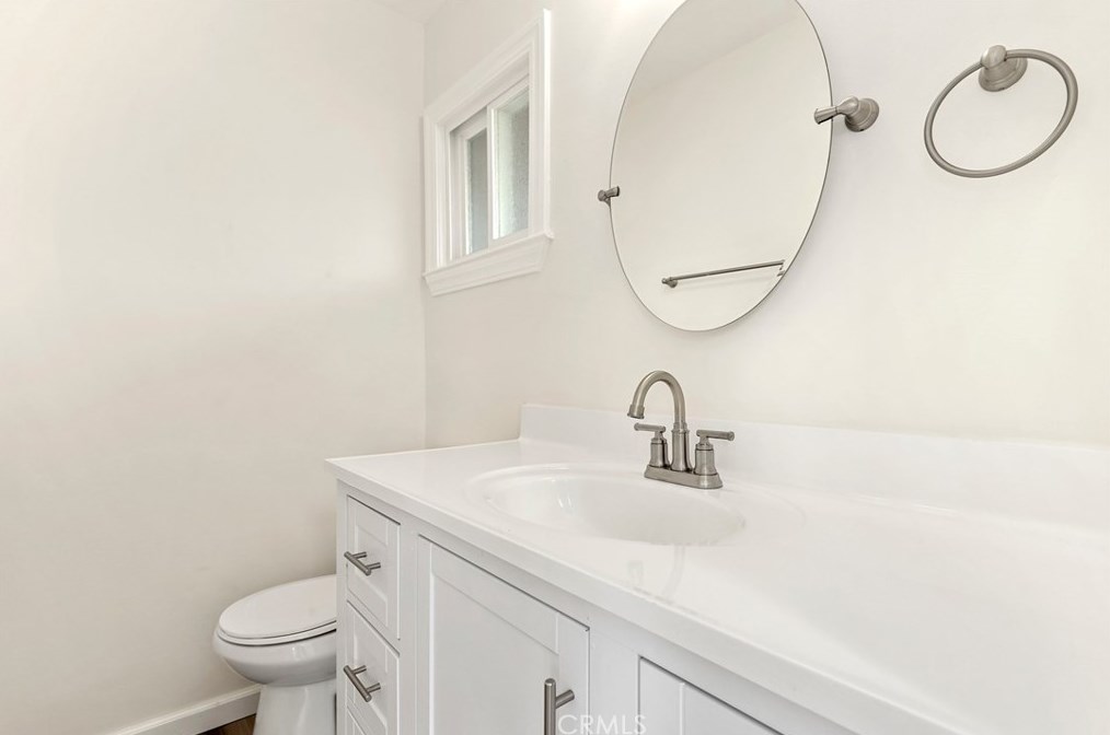 6660 81 St, Los Angeles CA 90045-2827 exterior