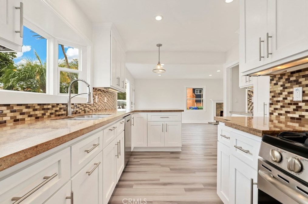 6660 81 St, Los Angeles CA 90045-2827 exterior