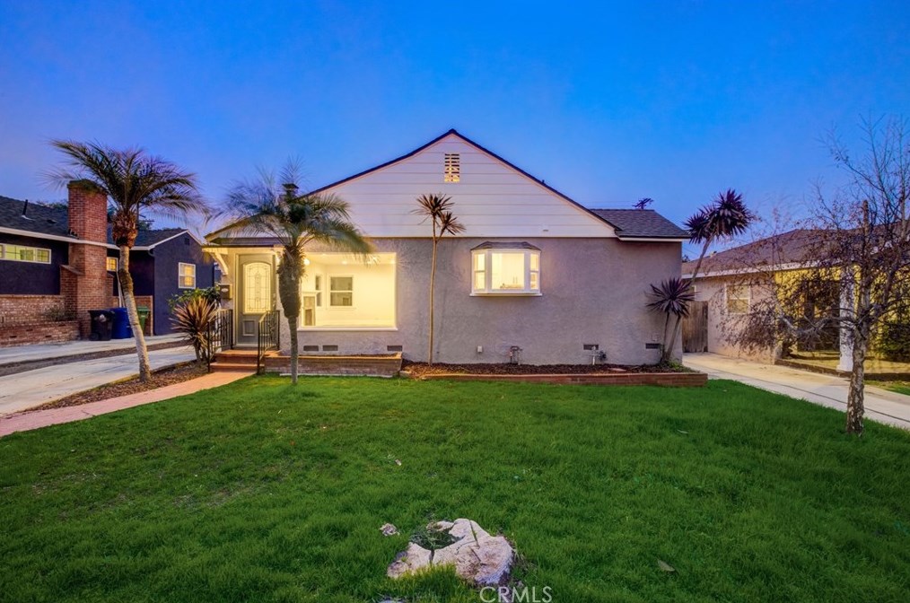 6660 81 St, Los Angeles CA 90045-2827 exterior