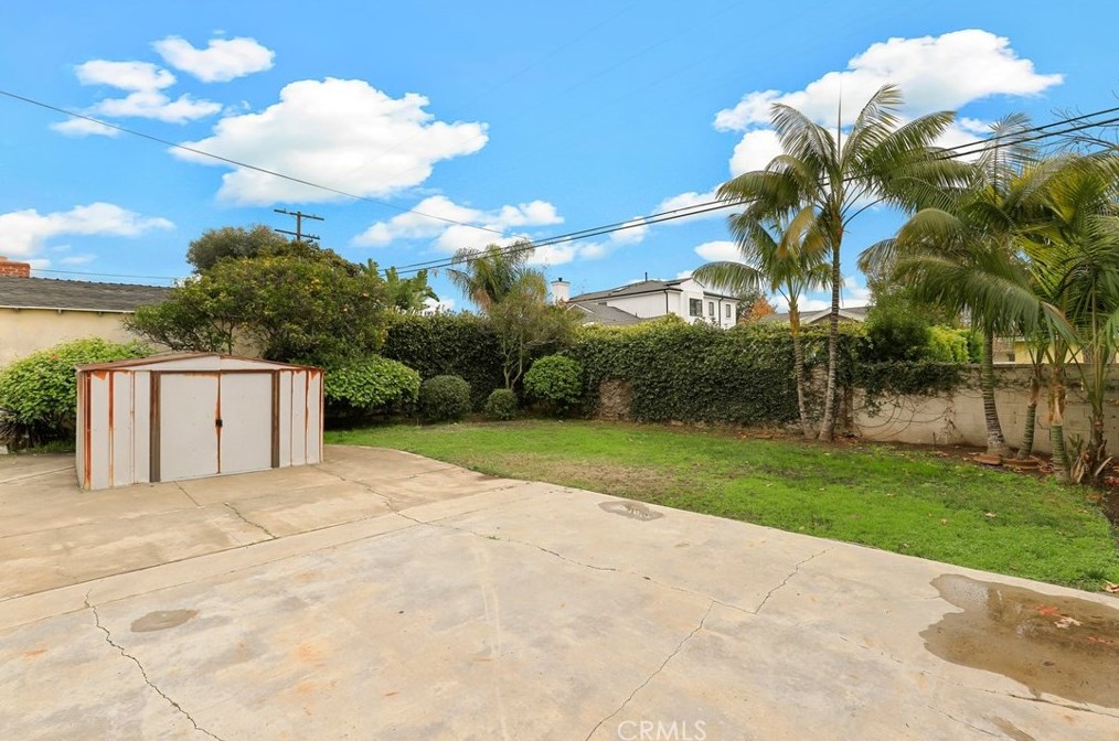 6660 81 St, Los Angeles CA 90045-2827 exterior