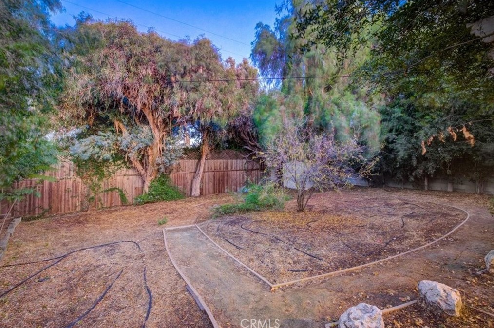 7736 Midfield Ave, Los Angeles CA  90045-3236 exterior