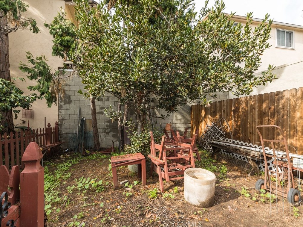 947 Virginia St, El Segundo CA  90245-2153 exterior