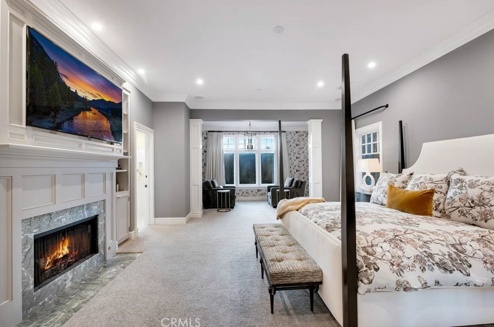 321 Saltair Ave, Los Angeles CA  90049-2914 exterior
