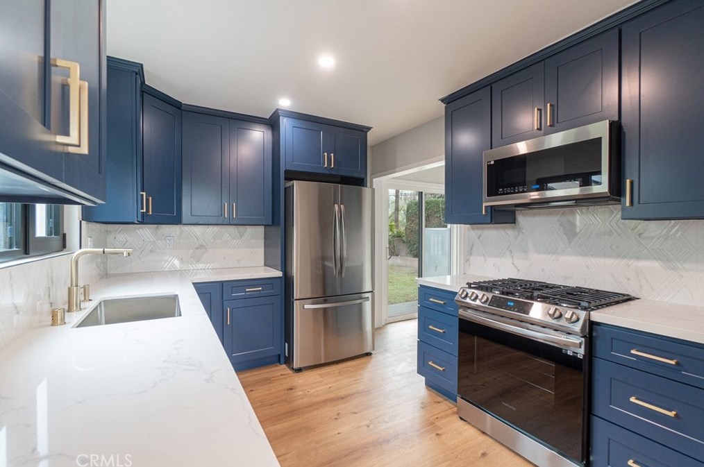 11194 Orville St, Los Angeles CA  90230-5380 exterior