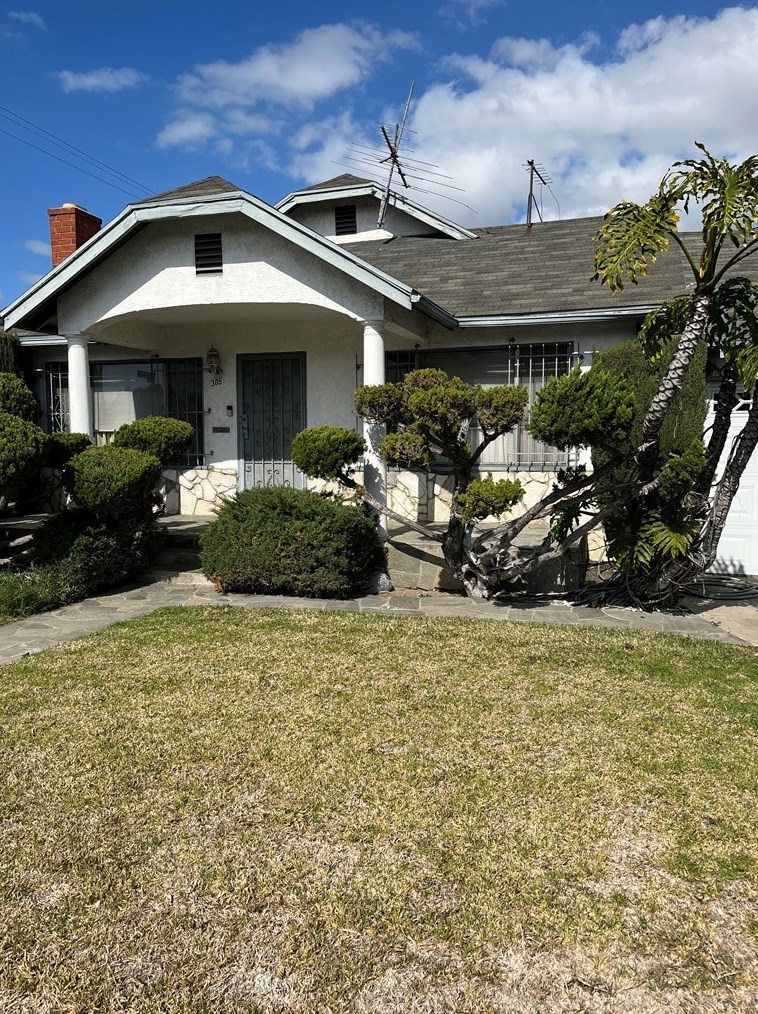 305 115th St, Los Angeles CA  90061-2901 exterior