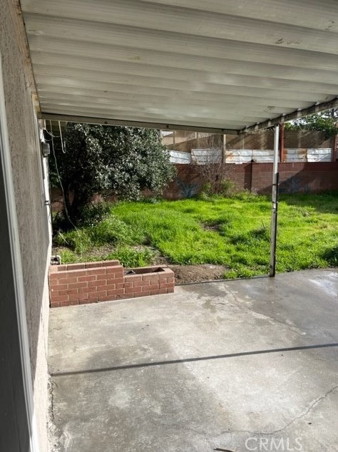 13766 Desmond St, Los Angeles CA  91331-2706 exterior