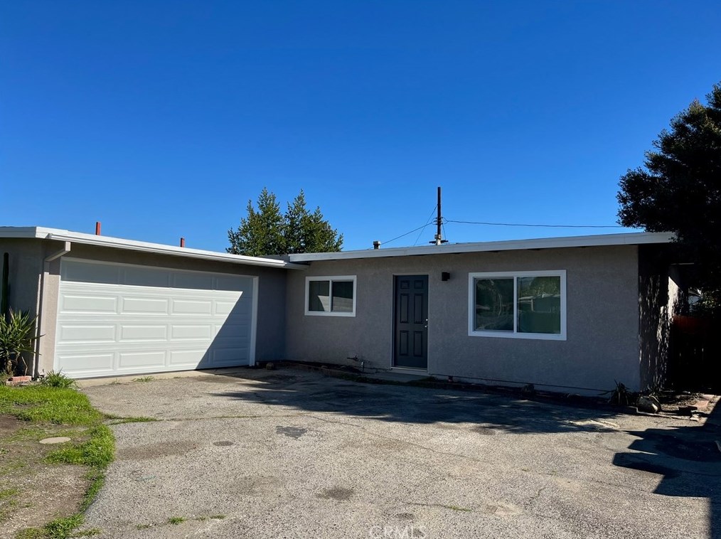 13766 Desmond St, Los Angeles CA  91331-2706 exterior